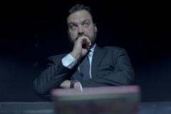 O Syggrafeas kai o aderfos tou syggrafea